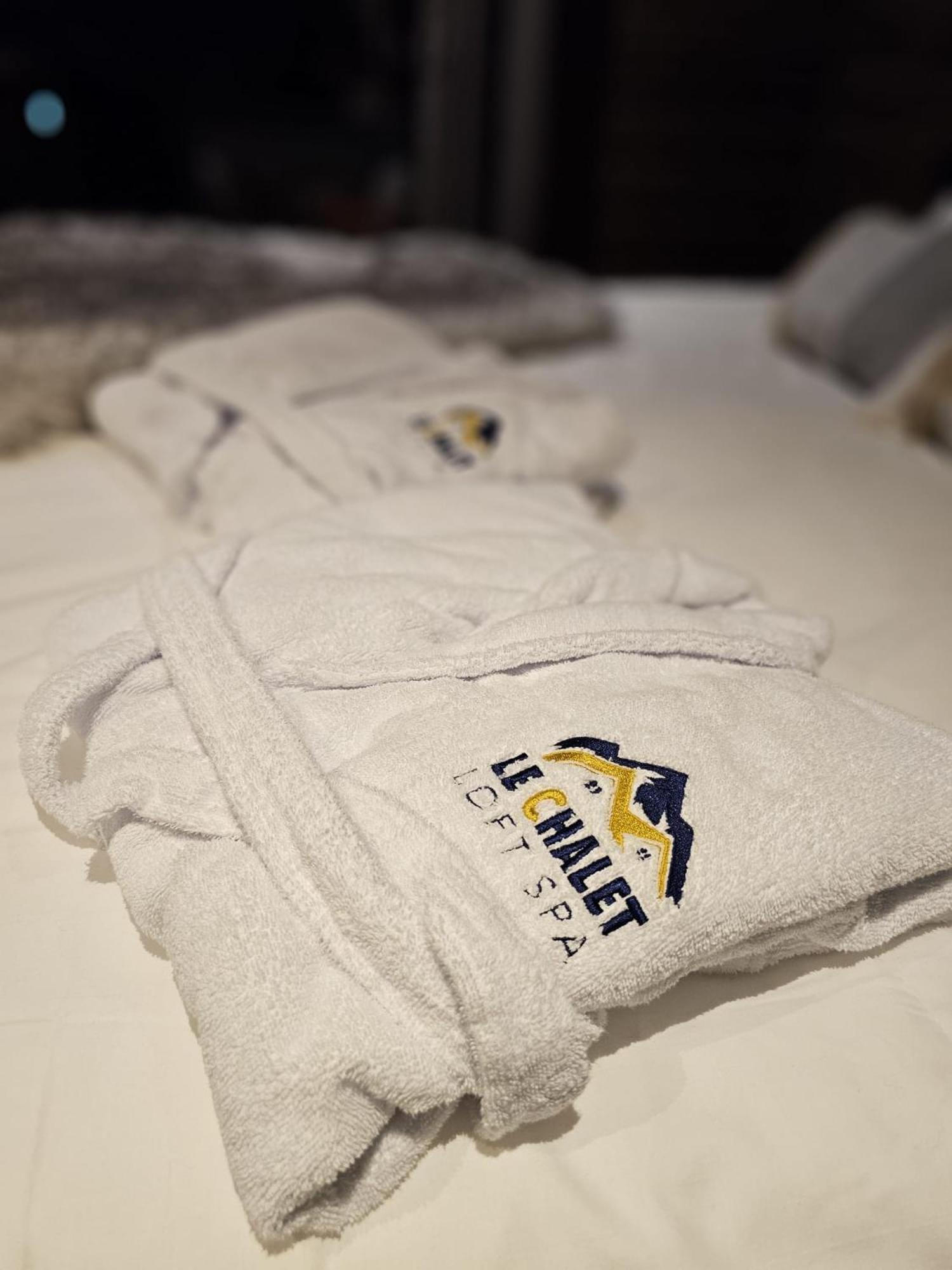 Le Chalet Loft Spa Καλέ Εξωτερικό φωτογραφία